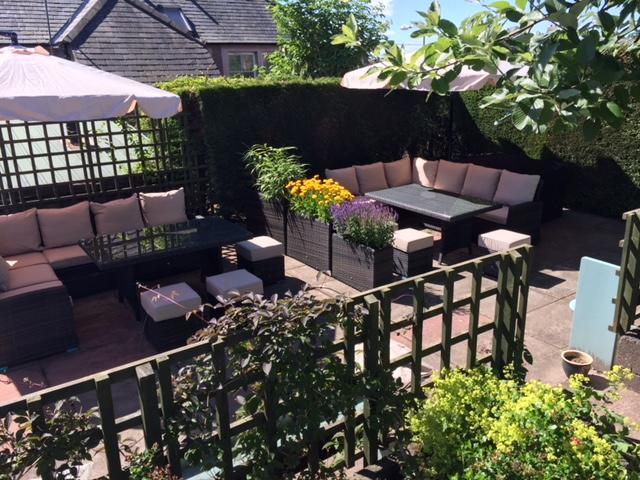 The Wheatsheaf Hotel And Restaurant Swinton  Exterior photo